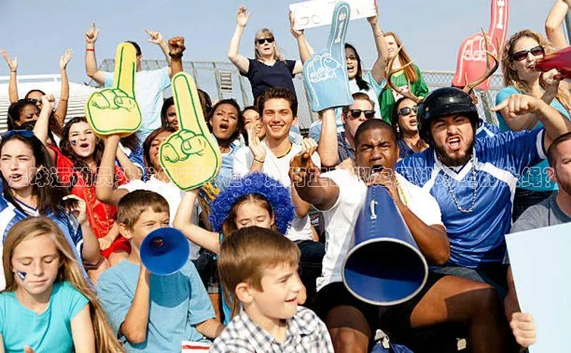 非凡棋牌视觉中国足球运动员头发绑带教程：如何正确绑定足球场上的头绳？